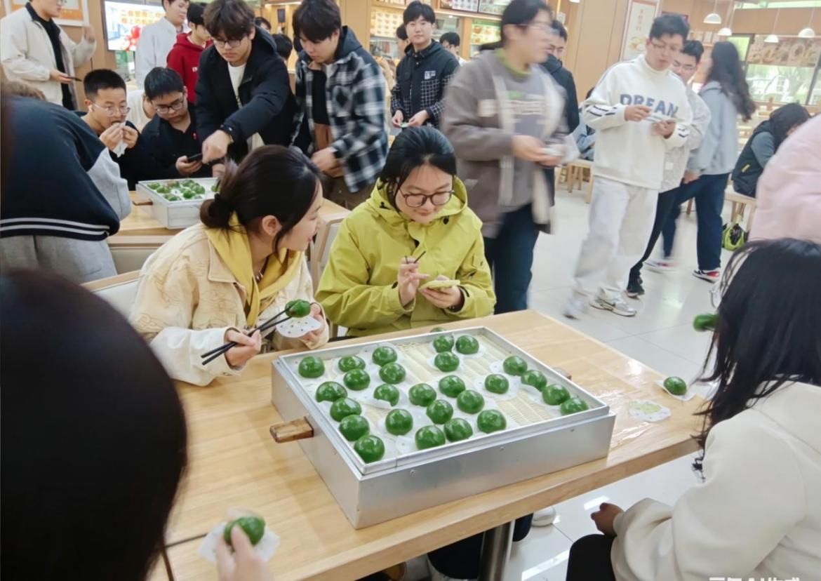 55952d198746f971db595428133c2f1e